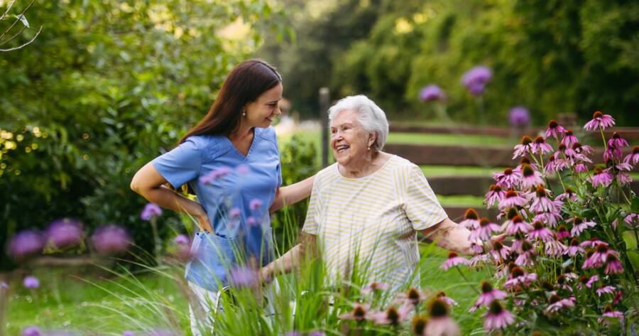 How Do Senior Care Services Enhance Independence?